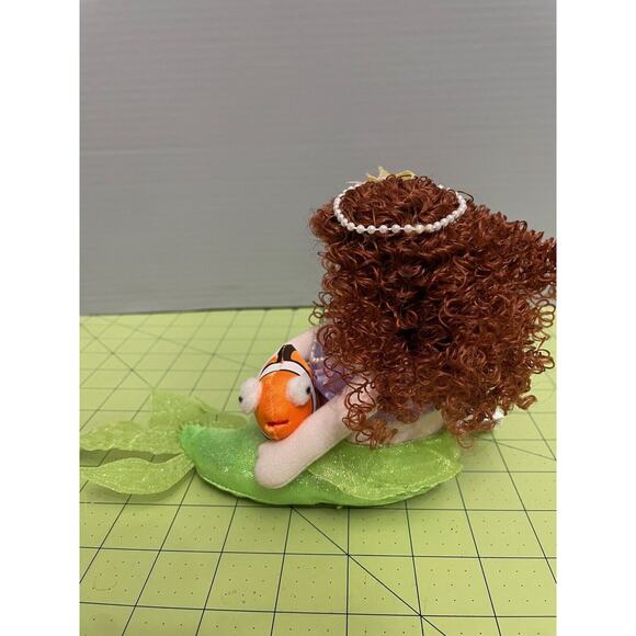 Green Tree Collectable Mermaid 982- 37 Music Box Shelf Sitter Beautiful Sea - Picture 2 of 12